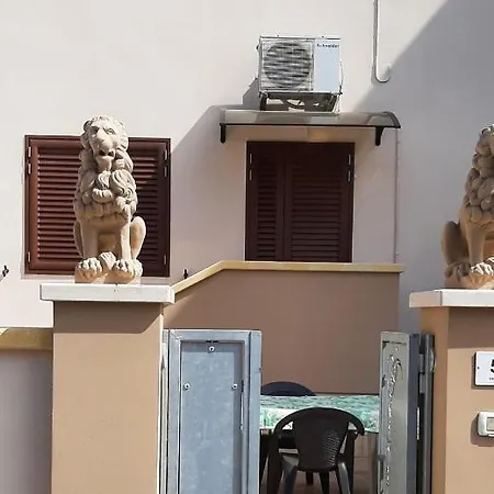 Casa Vacanze La Corte Apartment